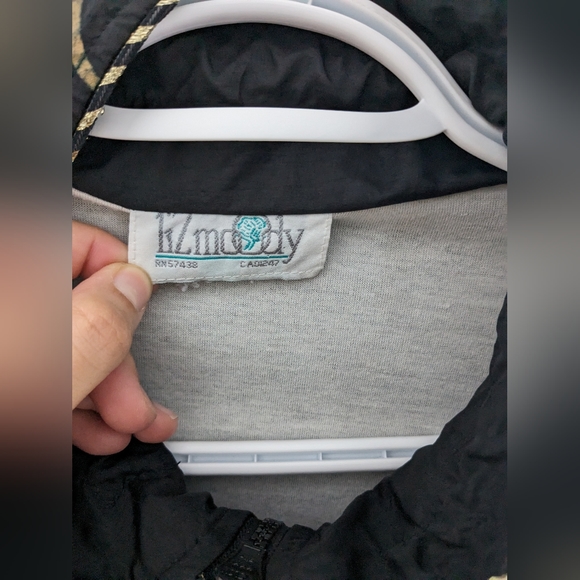 Vintage Windbreaker Black and Gold Pattern Lined Women's Size XL - Picture 8 of 9